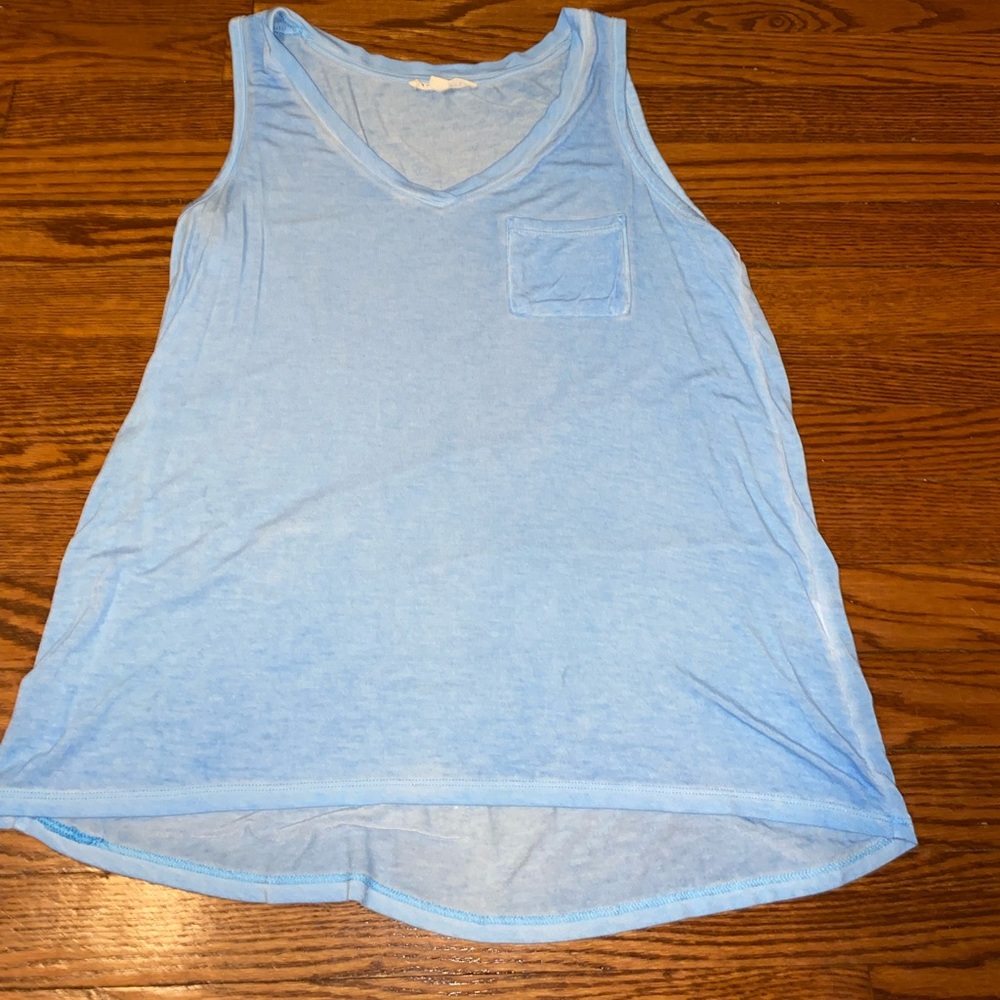 V-neck Tank oversized